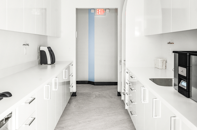NYC Dentistry Center Decontamination Room
